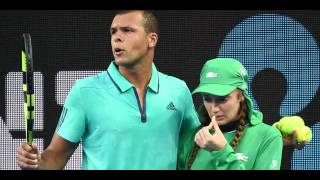 JoWilfried Tsonga vole au secours d’une ramasseuse de balles HD [upl. by Richy]