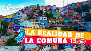 realidad de la Comuna 13 de Medellín escaleras eléctricas    4 Canguros turismo [upl. by Jesse427]