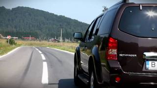 In garajul nostru Nissan Pathfinder [upl. by Ynatil]