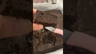 BROWNİE TARİFİ ➡️ Açıklamada shortvideo tiktok keşfet video youtube yemek brownie funnymemes [upl. by Nealah205]