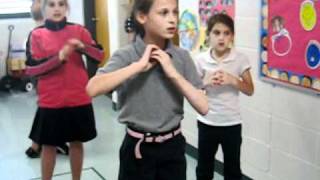 Larbre est dans ses feuilles by K4th French immersion students [upl. by Weld472]