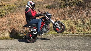 Benelli tnt 125 motorcycle wheelie time [upl. by Moht]