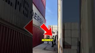 Tier Aus Schiffscontainer Gerettet 😱 [upl. by Lussier]