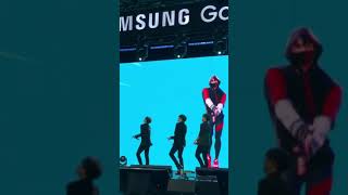 “NEW” IKONIK SKIN  Fortnite Galaxy S10 Promo [upl. by Yasnyl]