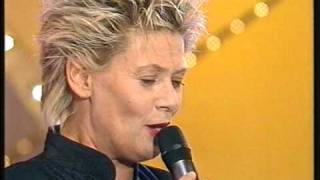 Gitte Henning  HQ  Lass mich heute nicht allein  03101999  Die goldene Stimmgabel [upl. by Sweeney]