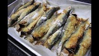 Sardinha Torrada no Forno  Receita MUITO Simples [upl. by Eidoow478]