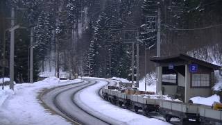 Bahnverkehr am Semmering im Winter 19Februar 2013 bei dem Bahnhof Wolfsbergkogel [upl. by Alyakim174]