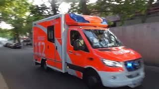 Berlin Einsatzfahrten von Rettungsdienst Feuerwehr und Polizei im Einsatz in Berlin 14168204 [upl. by Asille]