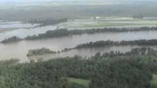 Missouri River Flooding Malta Bend and Lexingtonwmv [upl. by Nnylesor]