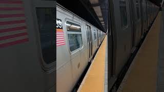 Canarsie Bound R143 L train entering and leaving Wilson Avenue [upl. by Bobbie57]