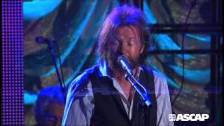 Ronnie Dunn performs quotEverything That Glitters Is Not Goldquot [upl. by Htial755]