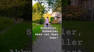 Schneller Schneller music Akku ist fast leer [upl. by Addia]