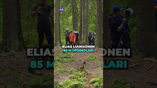 Hole in one Elias Luukkonen heittää upsilla 85metrisen holarin pdpt discgolf [upl. by Cyrus]