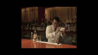 Japanese Cocktail Technique  Hard Shake [upl. by Suirad]