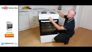 Expert reviews the Freestanding Chef Electric Oven Stove CFE532WA  Appliances Online [upl. by Atnoed]