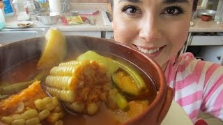 Mole de ollaCaldo de res en salsa guajillo con verdurasMarisolpink [upl. by Dun]