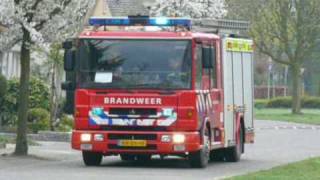 De IDIOTEN van de brandweer  Lees dit maar [upl. by Anirbed]