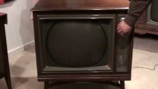 Watch a 1965 Zenith COLOR Television with original programming [upl. by Zondra]