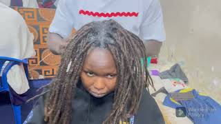 How to install artificial dreadlocks [upl. by Caressa446]