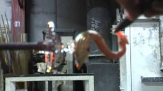 Glass blowing making Reticello SWAN GOBLET Kosei Nagai 吹きガラス スワンゴブレット [upl. by Bald]