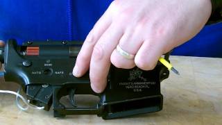 How to remove the gearbox of an M4 airsoft gun DOA [upl. by Marden187]