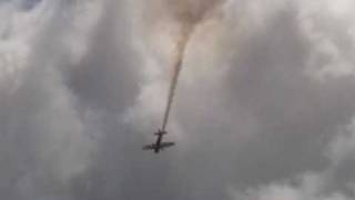 Andrews AFB Airshow 2006  Nancy Lynns Extra 300L [upl. by Inoue]