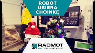 Robot Fanuc ubiera choinkę w RADMOT [upl. by Ardnoed]