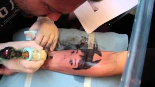 Alex De Pase  How its made  Audrey Hepburn in Festival de Tatouage de Chaudes Aigues 2014 [upl. by Hallette]