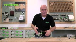 Instellen van de Festool bovenfrees OF 1010  Festool NL [upl. by Gleason]