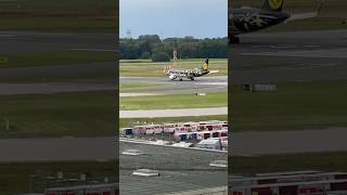 Start von einer A 320 von Eurowings in BVB livery aviation planespotting [upl. by Heyward166]