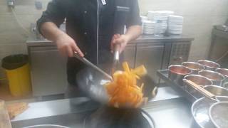 Cuisine au Wok Grill Chinoise [upl. by Arrait]