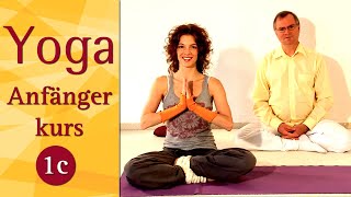 1C Entspannung und neue Kraft mit Yoga in 15 Minuten  Yoga Vidya Anfängerkurs [upl. by Iover]