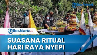 Suasana Ritual Tawur Agung Kesanga di Kompleks Candi Prambanan Digelar secara Terbatas [upl. by Eenehs]