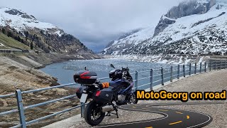 Passo Fedaia und Winterstimmung Ende Mai auf der Passhöhe  Alpenpässe mit dem Motorrad [upl. by Consuela]