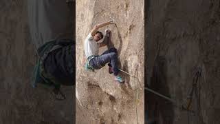 Dan climbs The Dunce Cap 513 in Joshua Tree National Park [upl. by Ellerrad680]