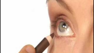 How to Apply Eyeliner  Clinique Eyeliner Pencil [upl. by Nauqit]