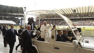 Papa chiude il viaggio in Belgio quotChi abusa sia giudicatoquot e avvia beatificazione di Re Baldovino [upl. by Agace]