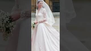 See The Catherine Middleton Wedding Dress Up Close [upl. by Noraf7]