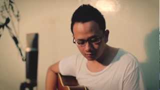 Shes the one Robbie Williams cover by Tommy quotLEGNAquot [upl. by Ralph]