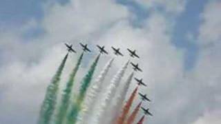 Frecce Tricolori with Luciano Pavarotti [upl. by Anih504]