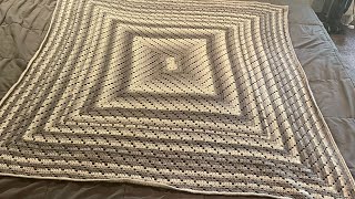 WhichWayFilet Blanket Blanket is done and I want to keep it [upl. by Litta]