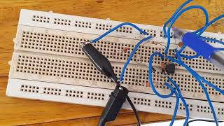 monostable multivibrator using 555 IC LABORATORY experiment [upl. by Bambie]