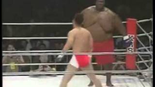 Lucha Increible  300Kg VS 75 KG [upl. by Yllek247]