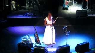 92713 INDIA ARIE sings I AM READY for LOVE LIVE [upl. by Tufts]