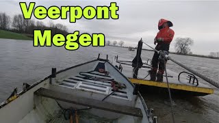 Een lierdraad aan de gierinstallatie maken voor het inkorten voor het hoge water [upl. by Ocirled87]