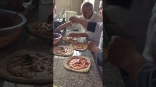 Preparazione della Pizza Napoletana  Sud Forni Srl [upl. by Thomasin]