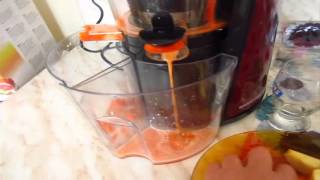 Slow Juicer Heinner HSJ160RD [upl. by Rebma354]