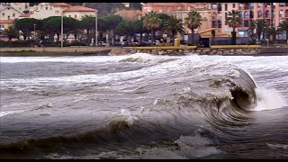 Vigilance vagues submersions à Banyuls sur mer [upl. by Fauver519]