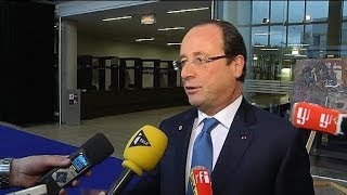 Hollande sur le chômage quotNous navons pas encore gagné la bataille elle continuequot  2911 [upl. by Uot]