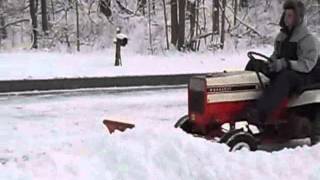 Gravely Apps IV 812 Rider with snow blade [upl. by Carl]